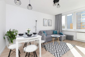 Family apartment with balcony Warszawska Gdynia by Noclegi Renters